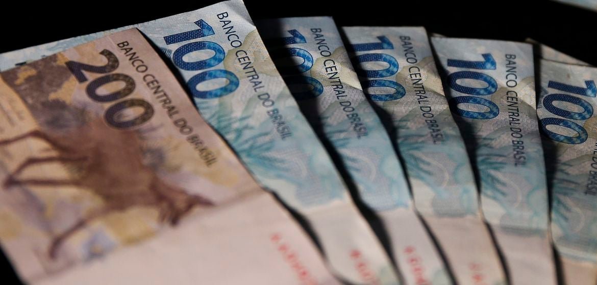 Mercado financeiro volta a cortar previsão de inflação e estima IPCA em 4,86% - Imagem do artigo