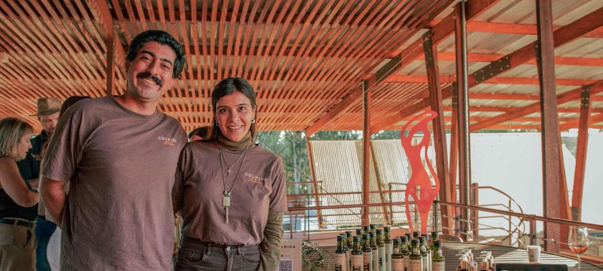 Casal recupera olival abandonado em MG e azeite conquista prêmios internacionais - Imagem do artigo