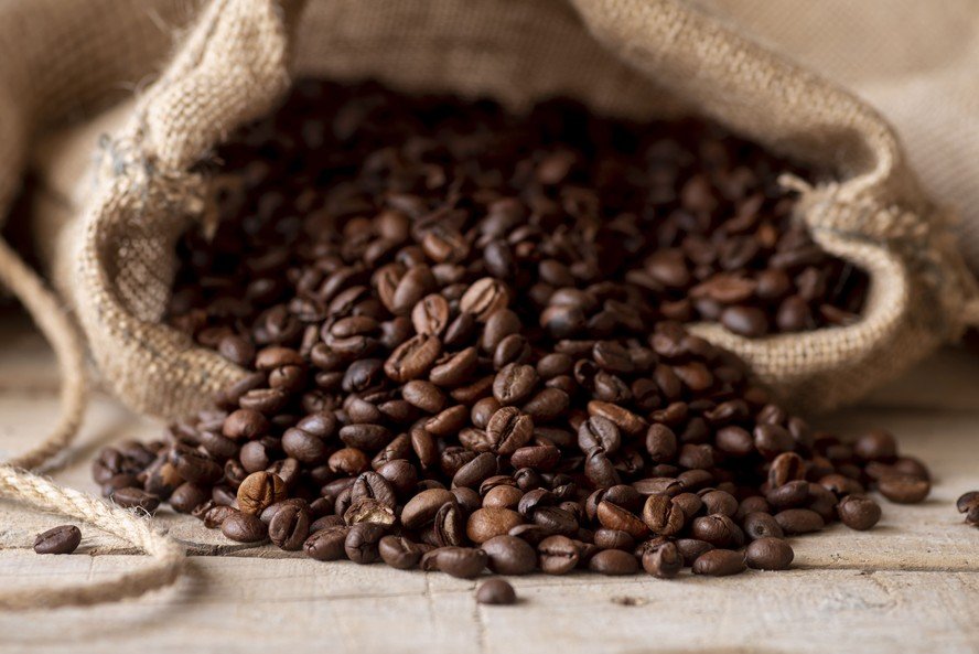Café puxa alta de commodities agrícolas na abertura em Nova York - Imagem do artigo original
