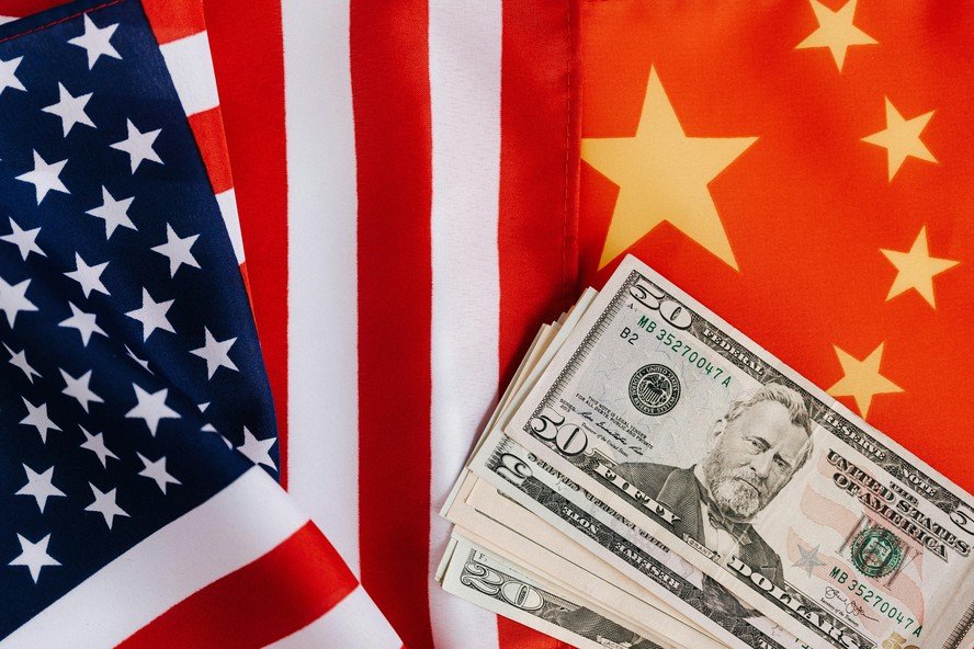 Trump amplia por 90 dias a trégua tarifária com a China e pressiona por mais compras de soja - Imagem do artigo original
