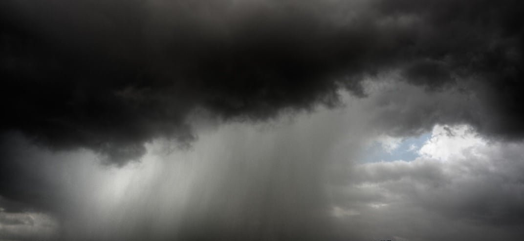 Frente fria avança pelo Sul, derruba temperaturas e traz risco de temporais - Imagem do artigo