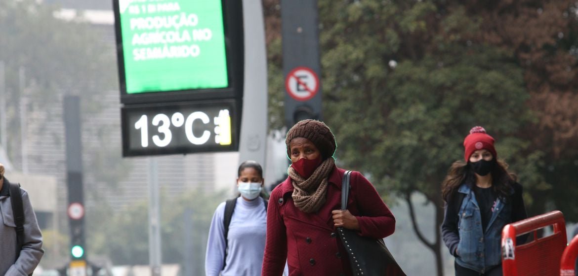 Massa de ar polar reforça frio no Sul; instabilidade persiste em parte do Sudeste nesta sexta-feira - Imagem do artigo