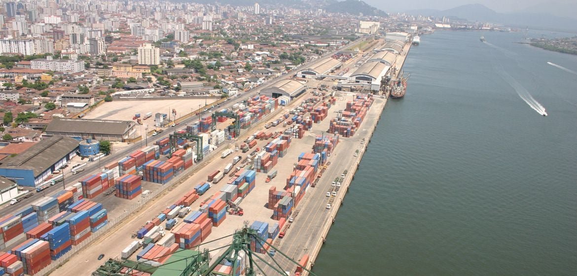 Porto de Santos bate recorde de movimentação em setembro e no acumulado de 2024 - Imagem do artigo
